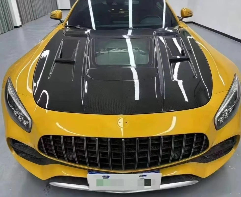 Suitable for   GT GTS GTC GTR Modified Dry Carbon Fiber IMP Style High Quality Transparent Engine Cover